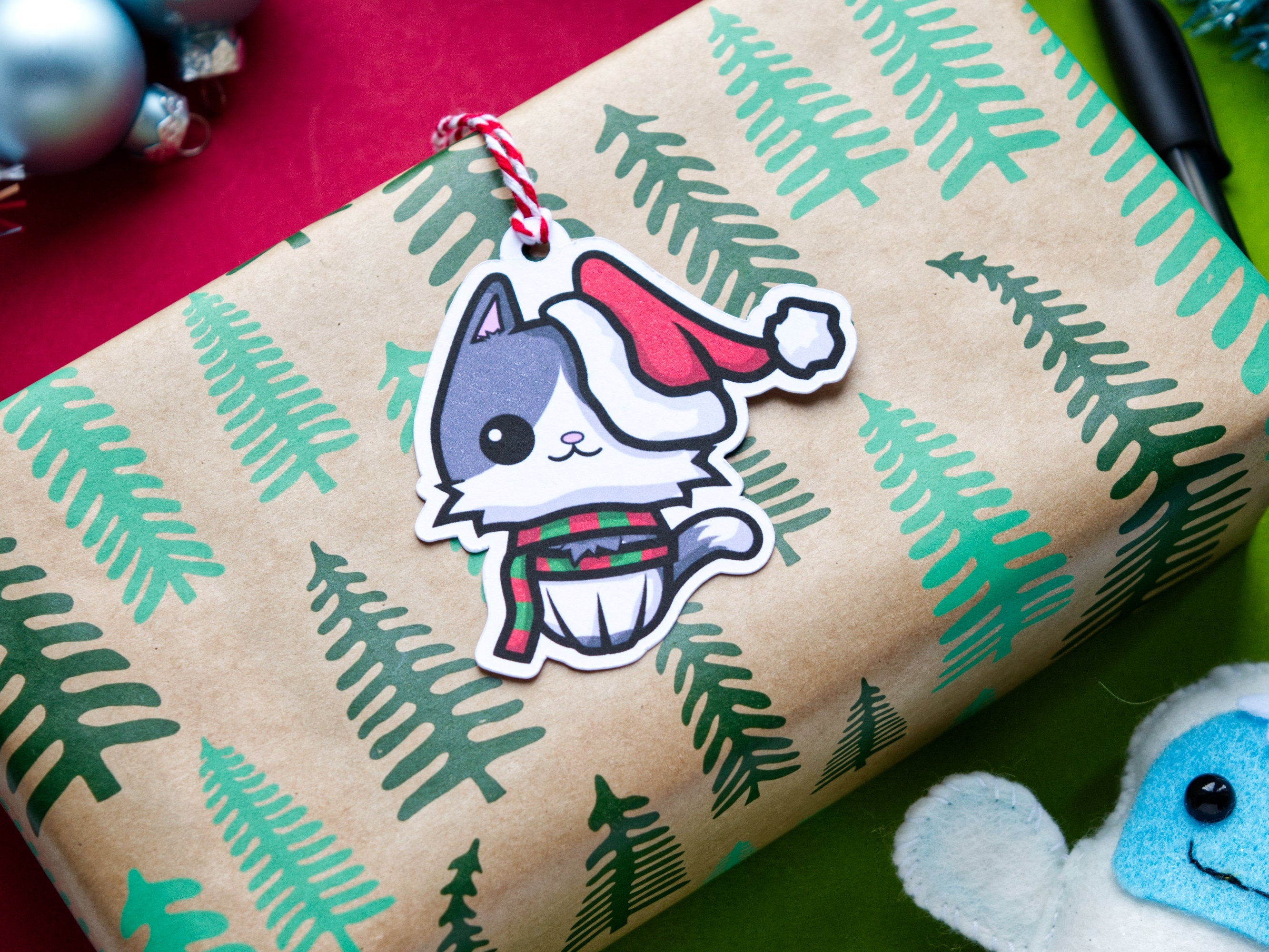 Festive Christmas Kawaii Cute Animal Gift Tags 70mm (Pack of 5) with Red & White Twine