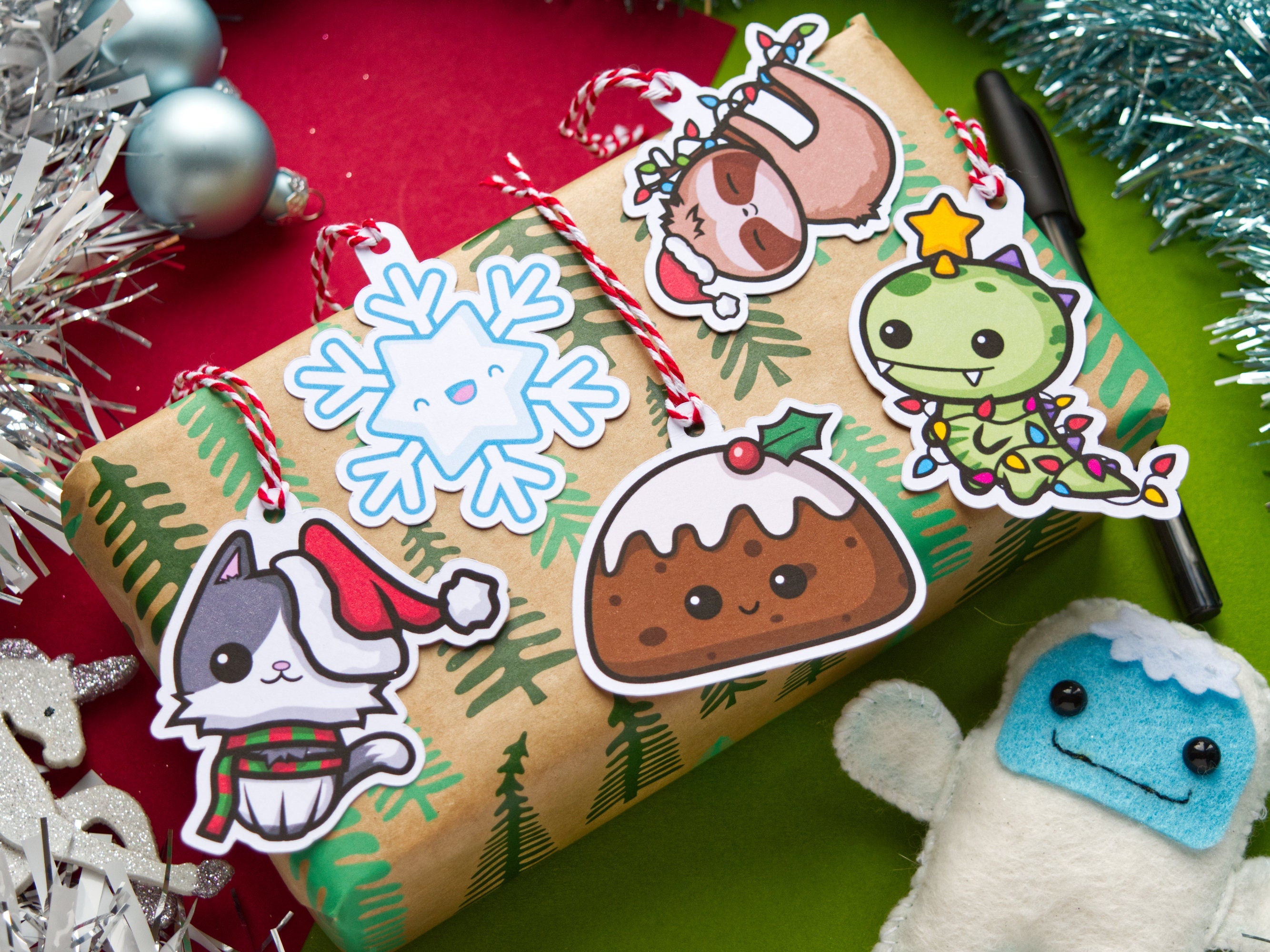 Festive Christmas Kawaii Cute Animal Gift Tags 70mm (Pack of 5) with Red & White Twine