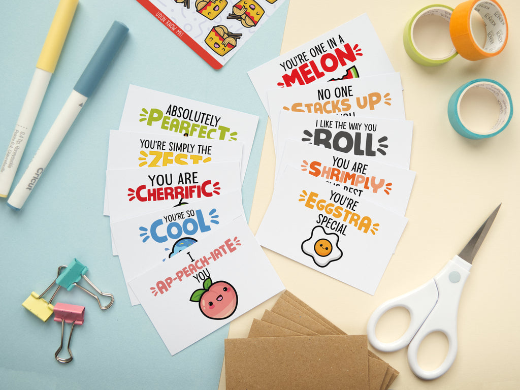 10 Mini Kawaii Note Cards Blank Backed with Envelopes