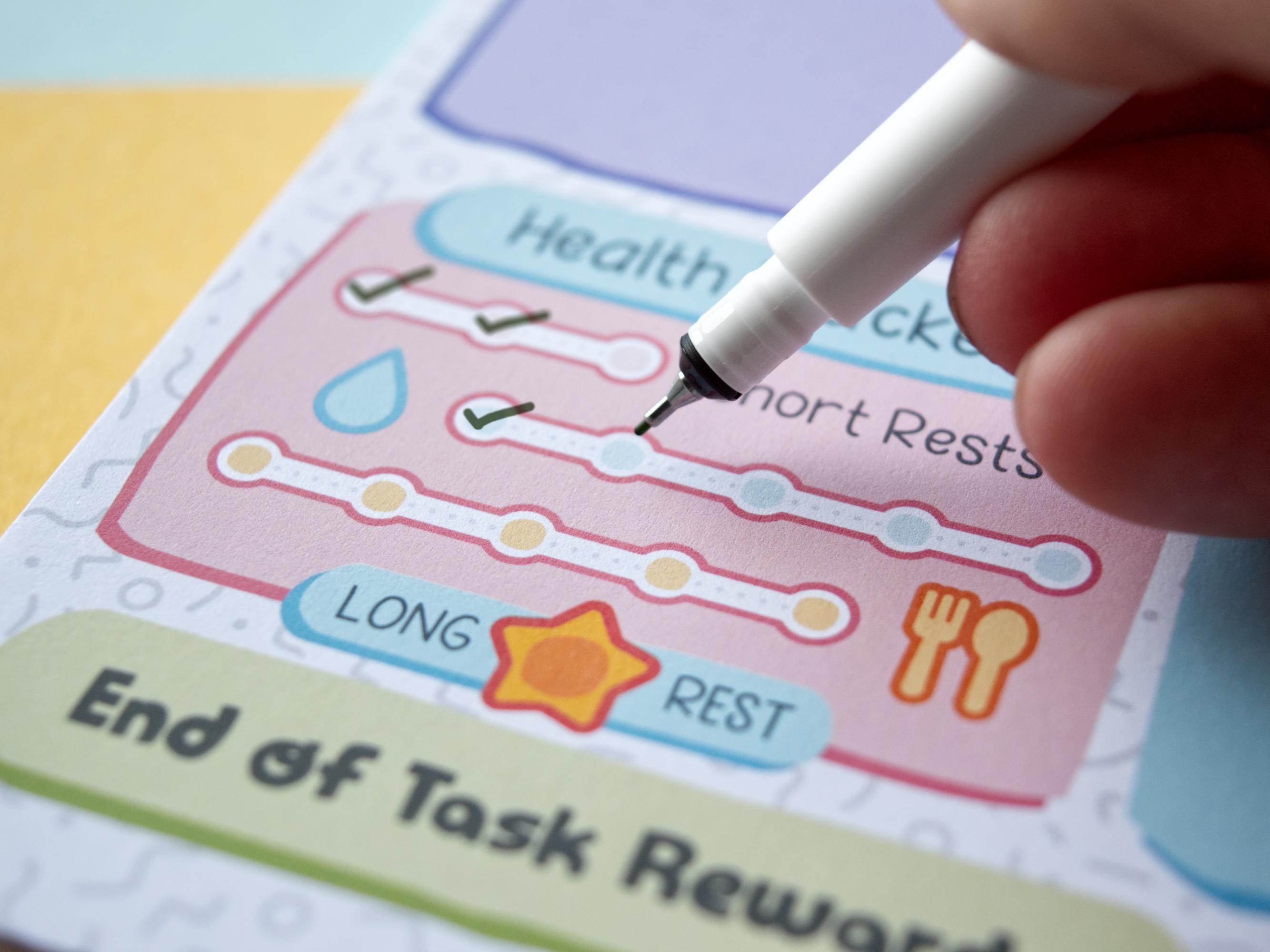 A5 Daily Task Planner Notepad: Colorful To-Do List